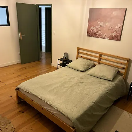 Сasa de vacaciones Maison De Charme Avec Piscine