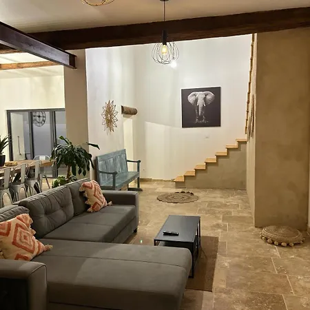 Maison De Charme Avec Piscine * Monteux